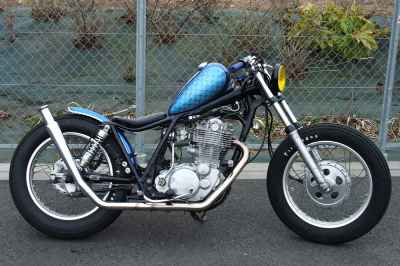 <span>013</span>YAMAHA : SR400